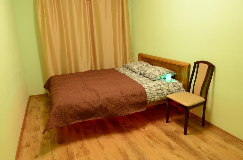 Cat Garden Economy Apartments Рига Экстерьер фото
